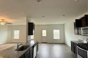 759 Wonderland Trail, New Braunfels, TX 78132 - Photo 3