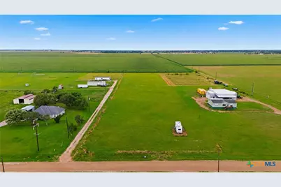 612 Wischkaemper Road, Victoria, TX 77905 - Photo 11
