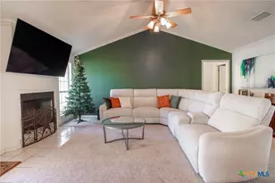 204 Grouse Rd, Victoria, TX 77905 - Photo 9