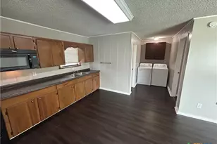 1484 W Klein Rd, New Braunfels, TX 78130 - Photo 7