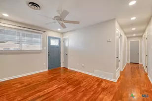 102 E Robertson Ave, Copperas Cove, TX 76522 - Photo 5