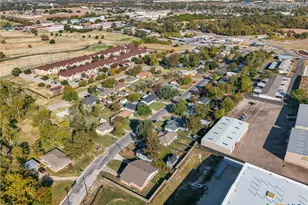 113 S 41st St, Temple, TX 76504 - Photo 11