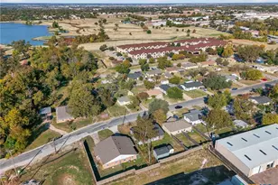 113 S 41st St, Temple, TX 76504 - Photo 7