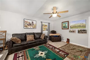 425 Dreamland Dr, Canyon Lake, TX 78133 - Photo 5