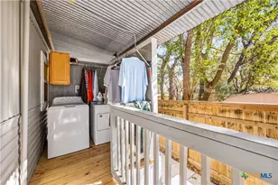 425 Dreamland Dr, Canyon Lake, TX 78133 - Photo 21