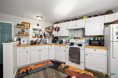 425 Dreamland Drive, Canyon Lake, TX 78133 - Photo 7