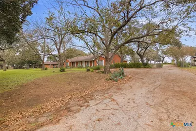 1771 US Highway 77A, Yoakum, TX 77995 - Photo 37