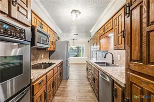 606 E Briarwood Ln, Harker Heights, TX 76548 - Photo 7