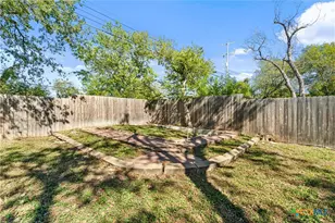 359 Tomrob Dr, San Antonio, TX 78220 - Photo 17