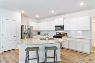 9606 Tupelo Holw, San Antonio, TX 78254 - Photo 13