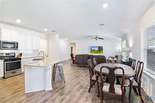 9606 Tupelo Holw, San Antonio, TX 78254 - Photo 15