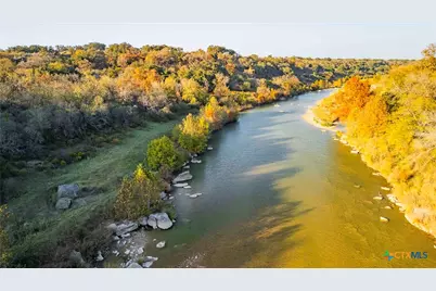 8507 Hammett's Crossing, Round Mountain, TX 78663 - Photo 5