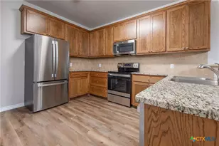 2351A S Wall St, Belton, TX 76513 - Photo 5