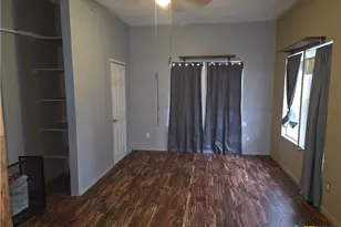 200 W Moerbe St, Thorndale, TX 76577 - Photo 13