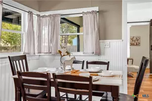 569 Wright Ave, New Braunfels, TX 78130 - Photo 13