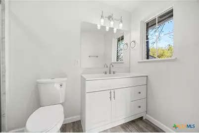 301 E Cherokee Drive, Harker Heights, TX 76548 - Photo 9