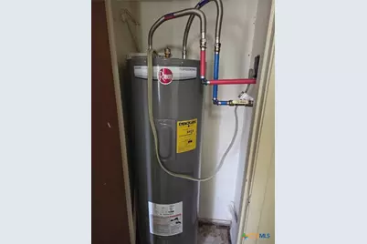 657 W 4th Street, Yorktown, TX 78164 - Photo 27