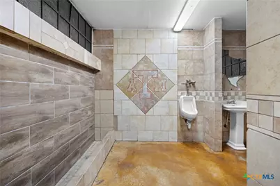 302 W Veterans Memorial Boulevard, Harker Heights, TX 76548 - Photo 19