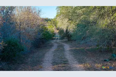 15145 Alternate 90, Kingsbury, TX 78638 - Photo 17