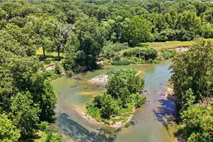 15145 Alternate 90, Kingsbury, TX 78638 - Photo 17