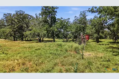 15145 Alternate 90, Kingsbury, TX 78638 - Photo 37