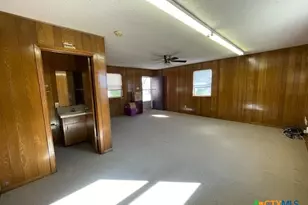 104 Skipcha Trail, Lampasas, TX 76550 - Photo 33