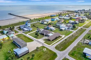 104 E Van Buren Ave, Port O'Connor, TX 77982 - Photo 41