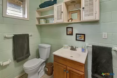 104 E Van Buren Avenue, Port O'Connor, TX 77982 - Photo 27