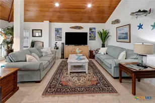 104 E Van Buren Ave, Port O'Connor, TX 77982 - Photo 9