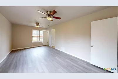 2018 Shoemaker Drive, Killeen, TX 76543 - Photo 35