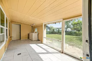 1408 Holloman Dr, Port Lavaca, TX 77979 - Photo 19