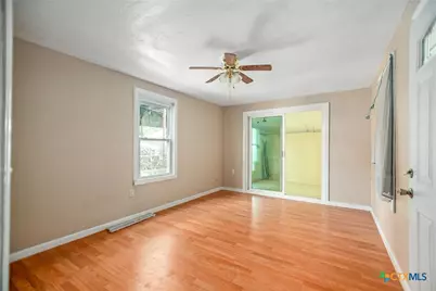 1408 Holloman Drive, Port Lavaca, TX 77979 - Photo 9