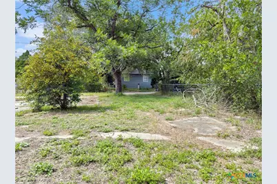 729 Schuessler Street, Seguin, TX 78155 - Photo 7