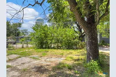 729 Schuessler Street, Seguin, TX 78155 - Photo 9