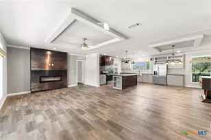 9130 Rebecca Creek Rd, Spring Branch, TX 78070 - Photo 5