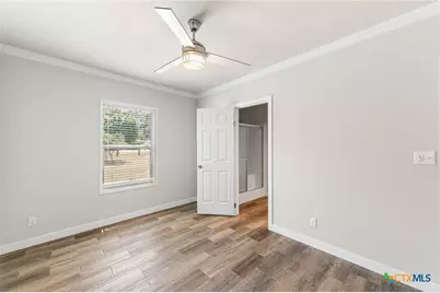 9130 Rebecca Creek Road, Spring Branch, TX 78070 - Photo 27