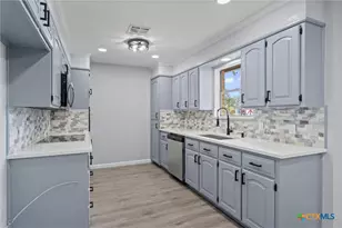 105 Melissa St, Bruceville Eddy, TX 76524 - Photo 19