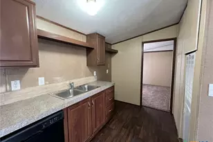 1911 Wald Rd, New Braunfels, TX 78132 - Photo 21