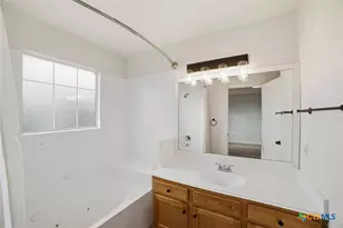 104 S Mockingbird Cir, Cedar Creek, TX 78612 - Photo 15