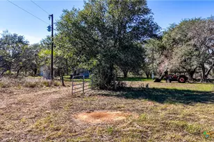 74 Co Rd 454, Stockdale, TX 78160 - Photo 13