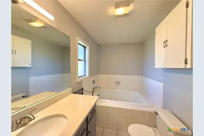 316 Buckingham Street, Victoria, TX 77904 - Photo 33