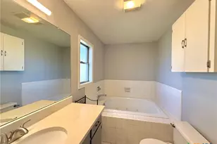 316 Buckingham St, Victoria, TX 77904 - Photo 33