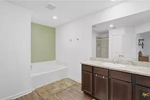 3965 Prairie Crk, New Braunfels, TX 78132 - Photo 31