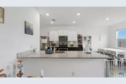 3965 Prairie Creek, New Braunfels, TX 78132 - Photo 15