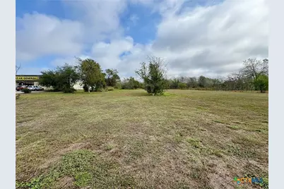 2112 S Laurent Street, Victoria, TX 77901 - Photo 3