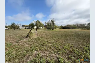 2112 S Laurent Street, Victoria, TX 77901 - Photo 7
