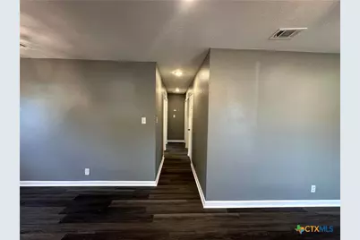 3105 Gayle Street, Victoria, TX 77901 - Photo 9