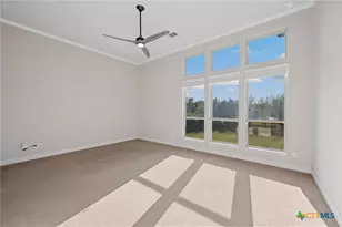 917 Coolabah Ave, New Braunfels, TX 78132 - Photo 19