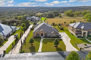 917 Coolabah Ave, New Braunfels, TX 78132 - Photo 27