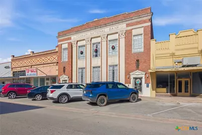 207 W Grand Avenue, Yoakum, TX 77995 - Photo 47